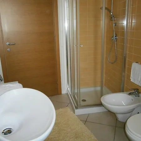 Villaggio Sant'andrea 4* كاوْرلي