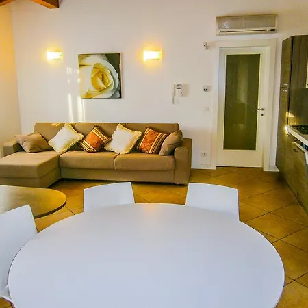 Villaggio Sant'andrea Aparthotel 4*