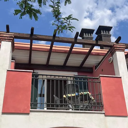 شقة فندقية Villaggio Sant'andrea كاوْرلي
