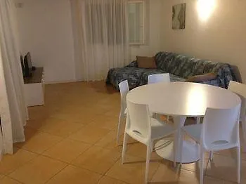 Villaggio Sant'andrea 4* カオルレ