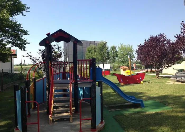 מלון דירות Villaggio Sant'andrea 4*