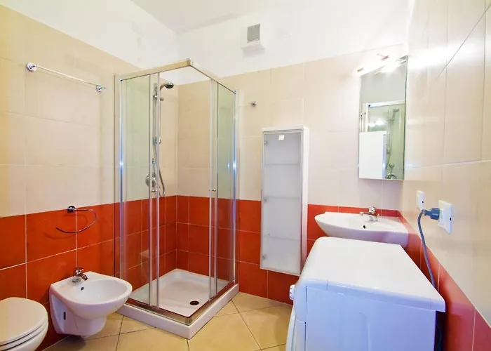 Villaggio Sant'andrea מלון דירות קאורלה