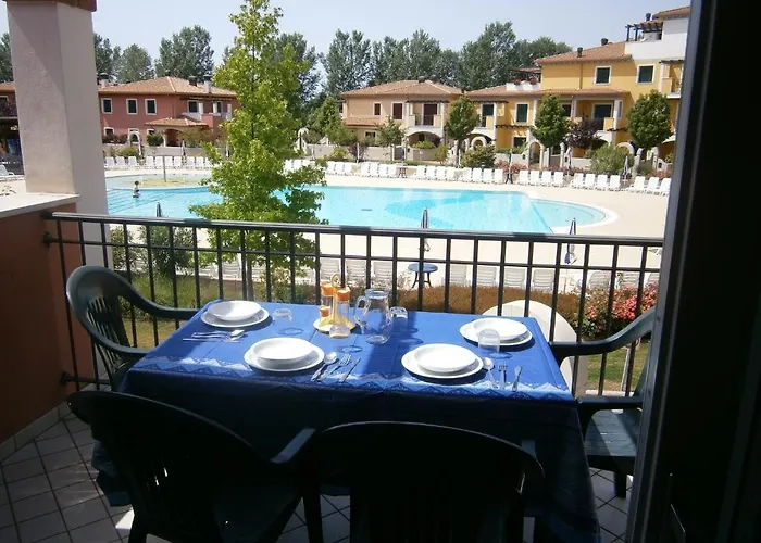 Villaggio Sant'andrea Aparthotel 4*