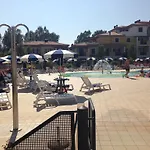Apart Otel Villaggio Sant'andrea 4*