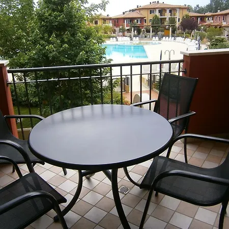 Villaggio Sant'andrea カオルレ